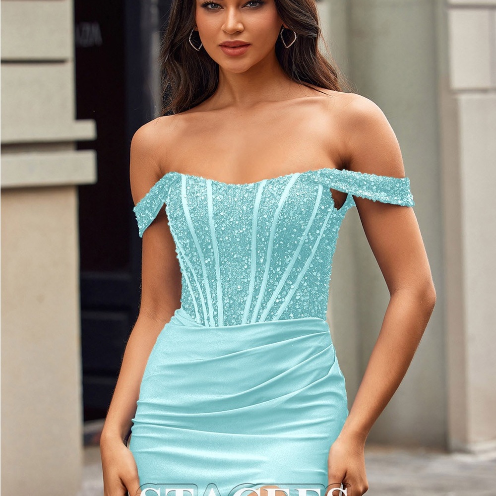 Stacees fitted off the shoulder homecoming dress size 0
